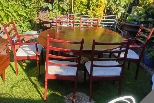 Reduced.. House Move Imminent  !!Rosewood Finished Greaves & Thomas Extending Dining Table And 6 Chairs. photo buy