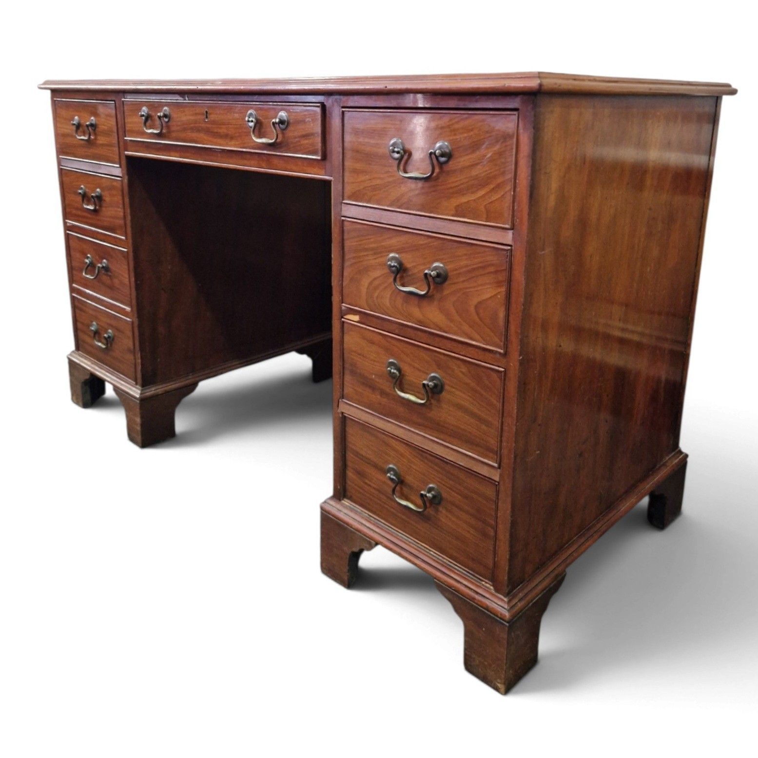 photo vinterior Antique Mahogany Pedestal Desk Leather Top 9 Drawer Kneehole