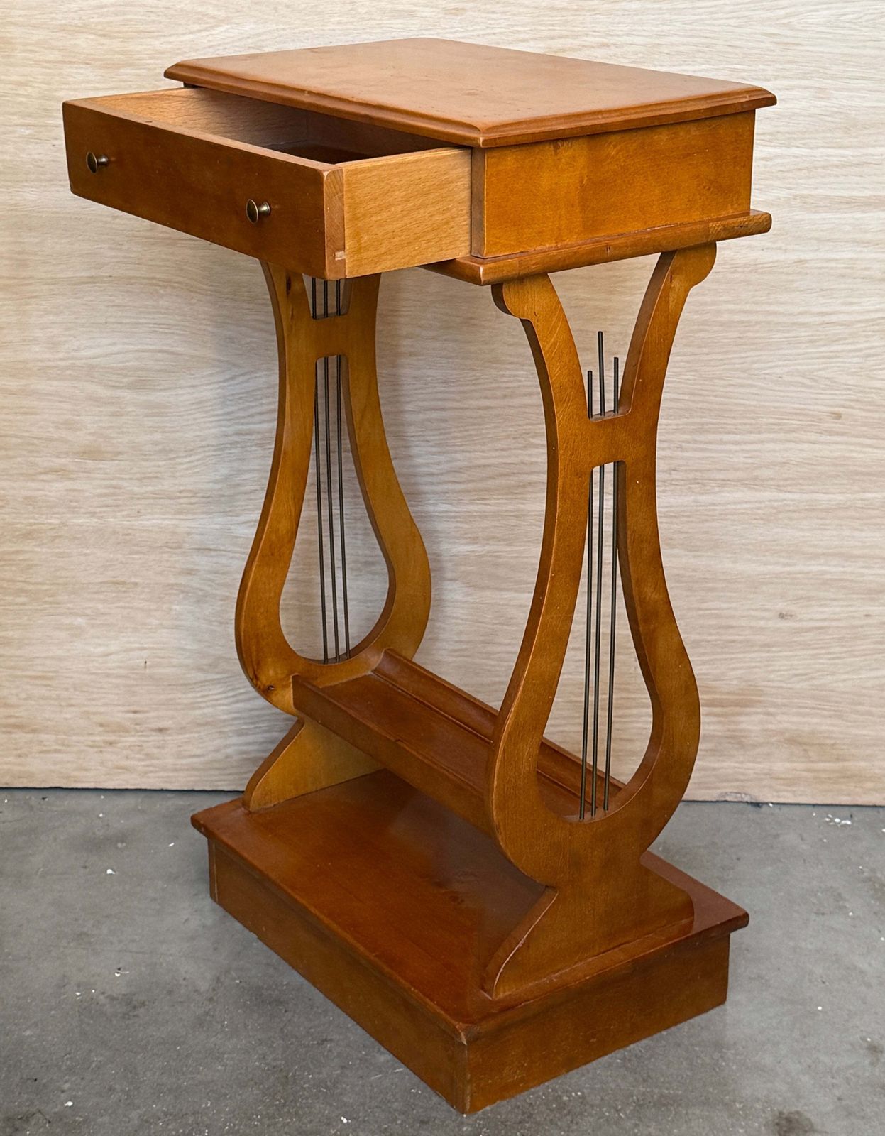 **Paire de tables de chevet vintage en bois, avec tiroir unique et étagères ouvertes** photo vinterior