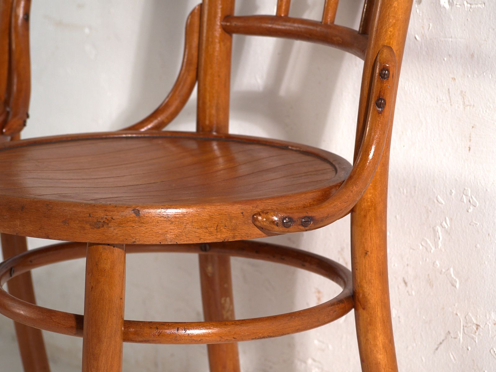Chaises d'époque de style Thonet en bois courbé - Hongrie, vers 1960 #8 photo 420.0