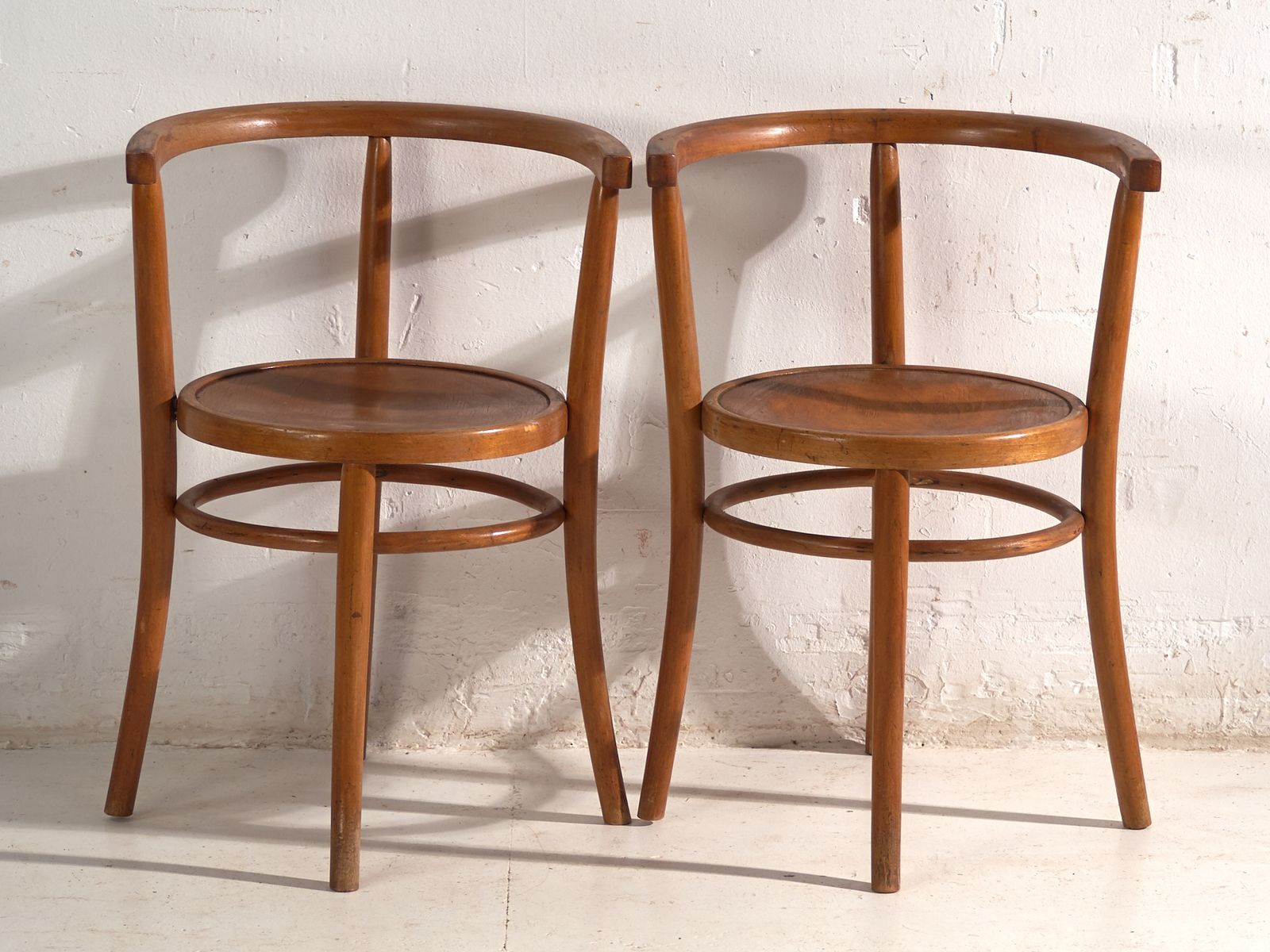 Chaises d'époque de style Thonet en bois courbé - Hongrie, vers 1960 #5 photo 548.0