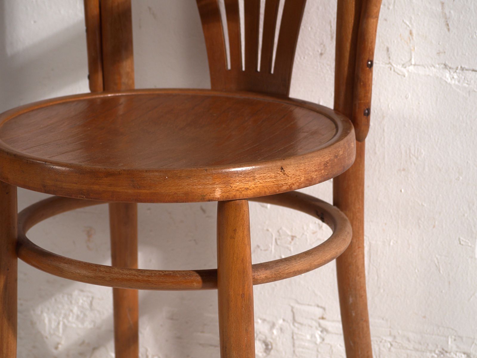 Chaises d'époque de style Thonet en bois courbé, Hongrie, vers 1960 #1 photo Mobilier
