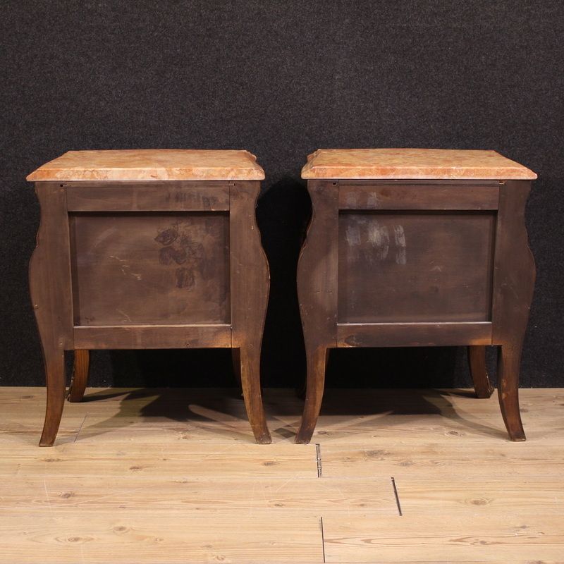 Paar Louis XV-stijl nachtkastjes, Frankrijk, 20e eeuw photo Meubels