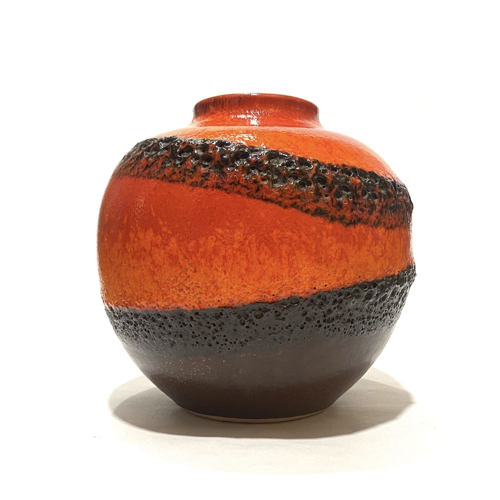 Bay Keramik 64 12 Vaas in Rood en Oranje Fat Lava Glazuur, jaren 1970 West-Duits Aardewerk