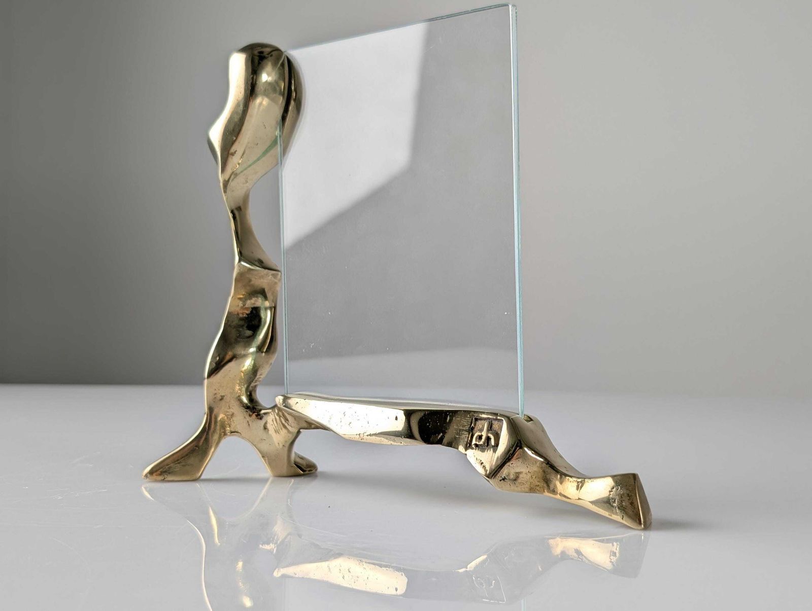 Cadre photo sculptural en laiton par David Marshall, Espagne, années 1970