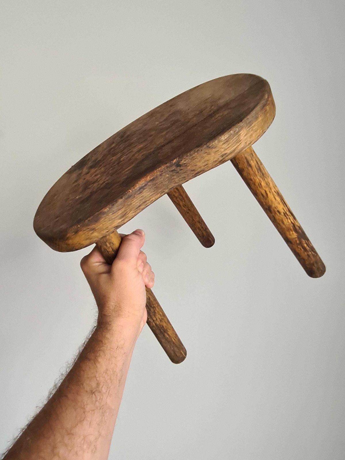 Franse Vintage Houten Driepoot Kruk, Rustieke Melkkruk, Wabi Sabi
