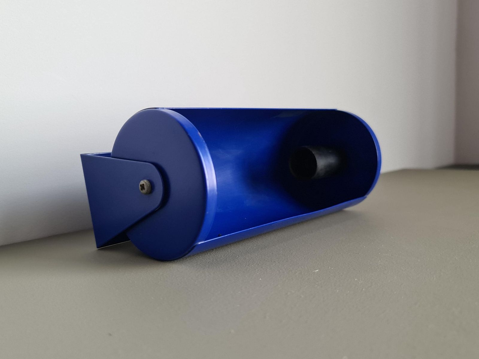 Vintage Ikea Blauwe Wandlamp, Geëmailleerde Cilinder Wandlamp, Iconisch Design, Scandinavisch Space Age Design jaren 1980 photo furniture
