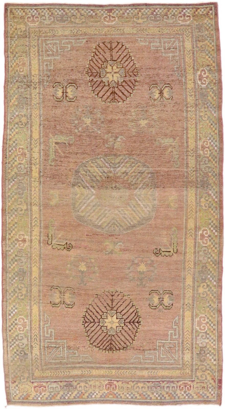 Antiek Khotan tapijt, roze, 239 × 135 cm, ca. 1900s