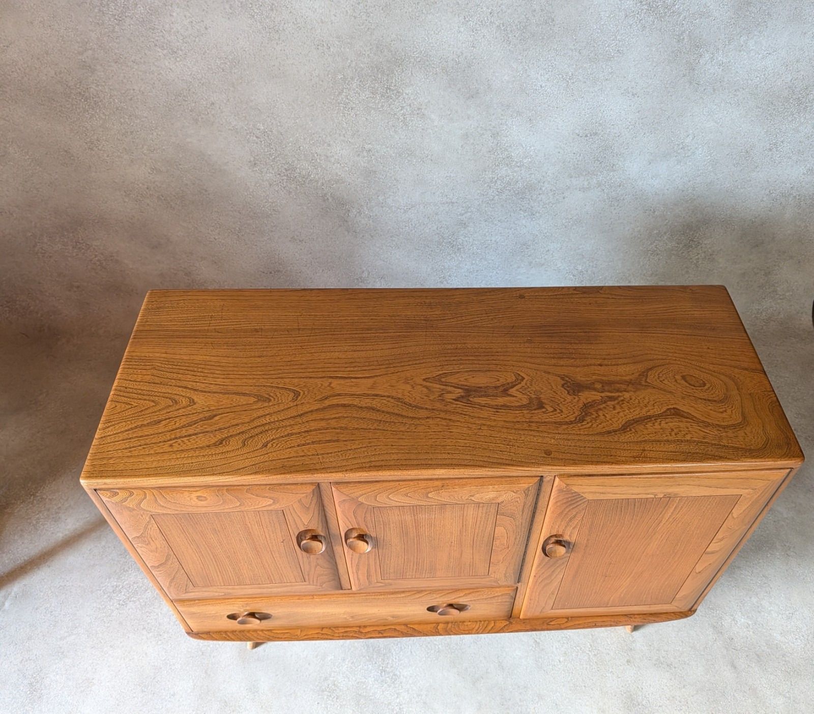 Vintage Ercol 467 Blonde Elm Windsor Sideboard 1960s photo 595.0