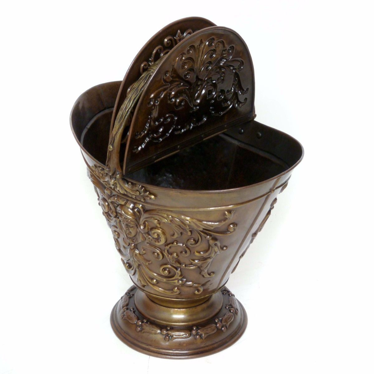 Victorian Brass Coal Helmet photo vinterior