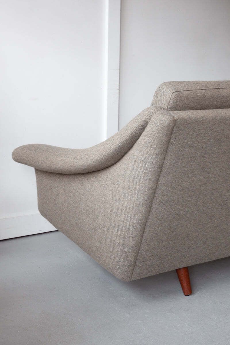 Four Seater 'Matador' Sofa, Mid Century, Danish photo vinterior