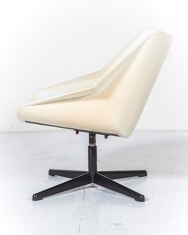 Swivel Chair By Cees Braakman For Pastoe, 1950s photo furniture