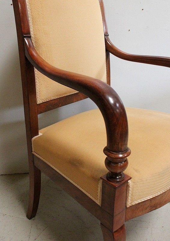 photo for sale Pair Of Cuban Mahogany Armchairs   Late Eighteenth / Early Nineteenth