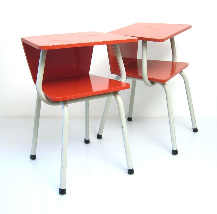 2 Fifties Rode Retro Nachtkastjes photo furniture