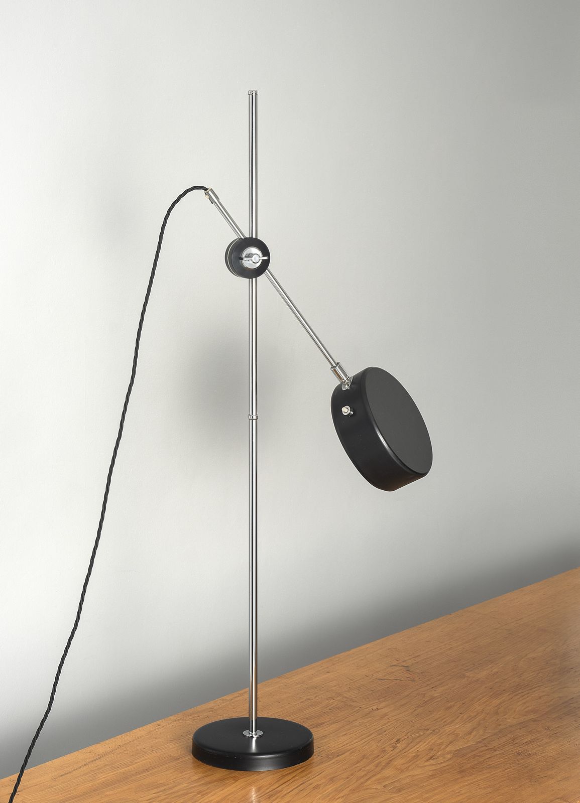 Anders Pehrson Olympia Floor Lamp, Atelje Lyktan photo Lighting
