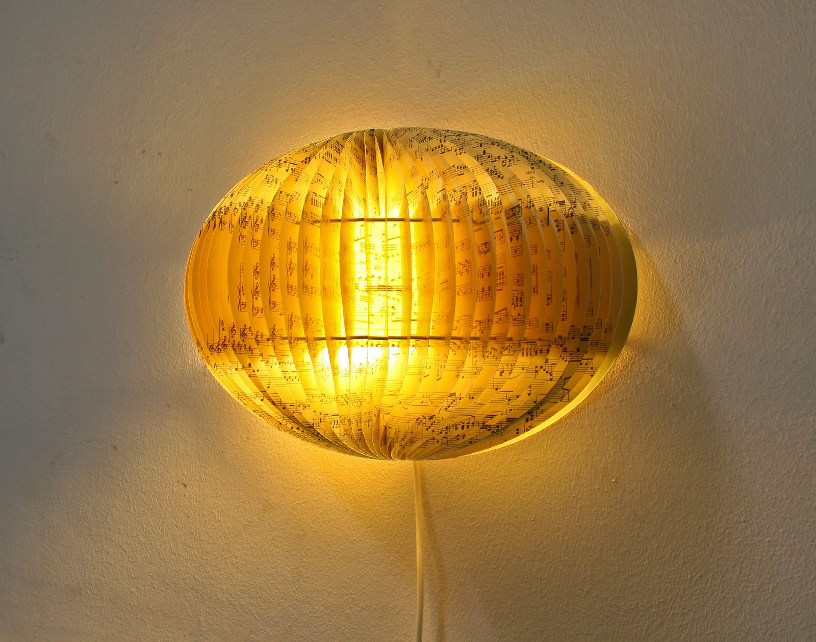 Equinox Musica Booklamp photo furniture