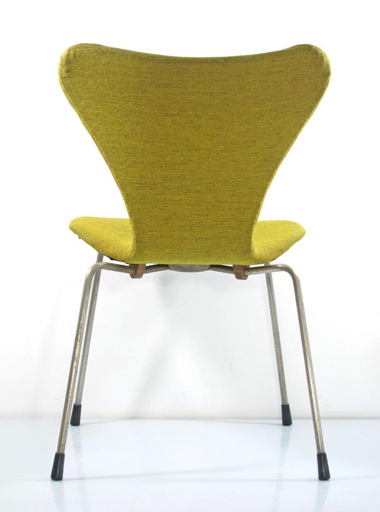 Arne Jacobsen Early Version Series 7 Chair Fritz Hansen photo furniture