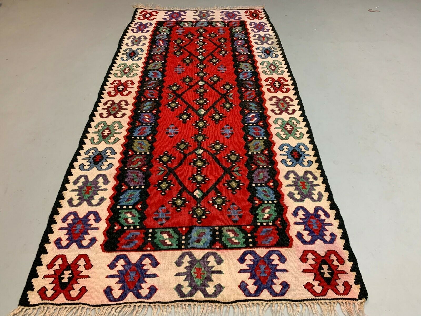 Vintage Turkish Kilim, Serbian Pirot Kelim Rug 200x100cm Shabby Wool  Medium photo furniture