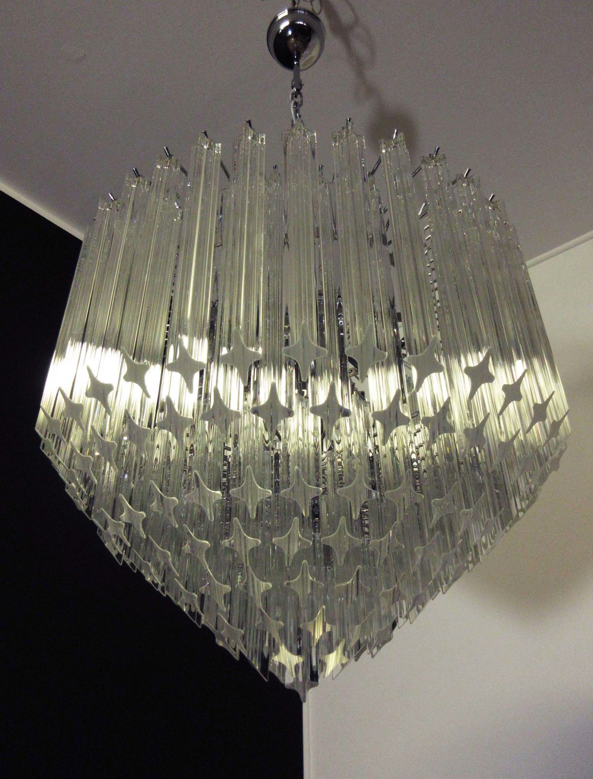Modern Quadriedri Murano Glass Chandelier   163 Trasparent Prism Quadriedri photo vinterior