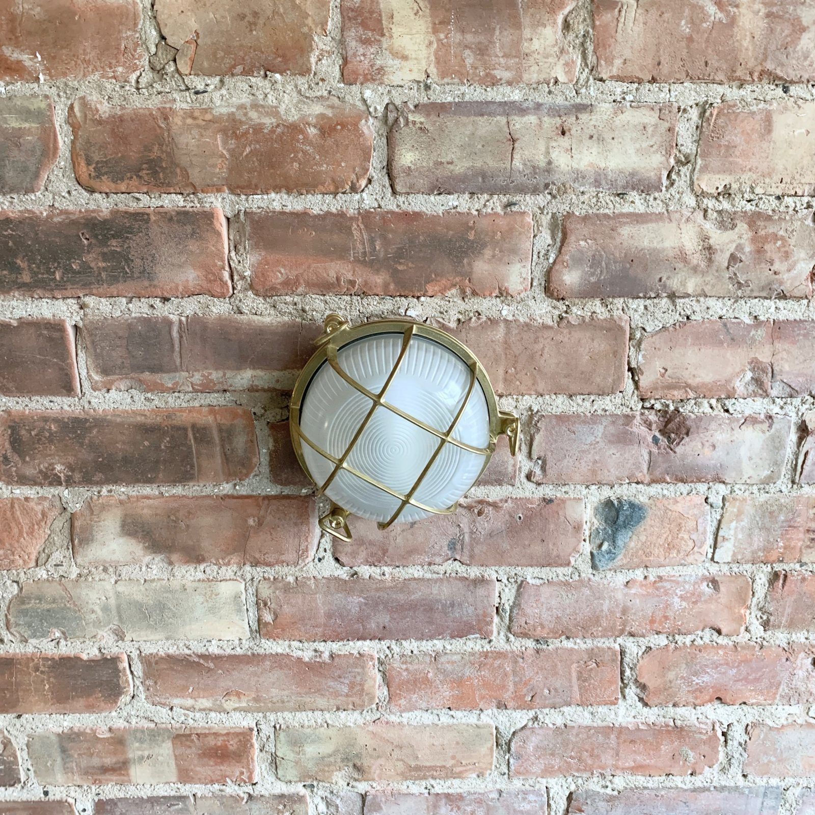 Contemporary Polished Brass Round Bulk Head Wall Light photo for sale