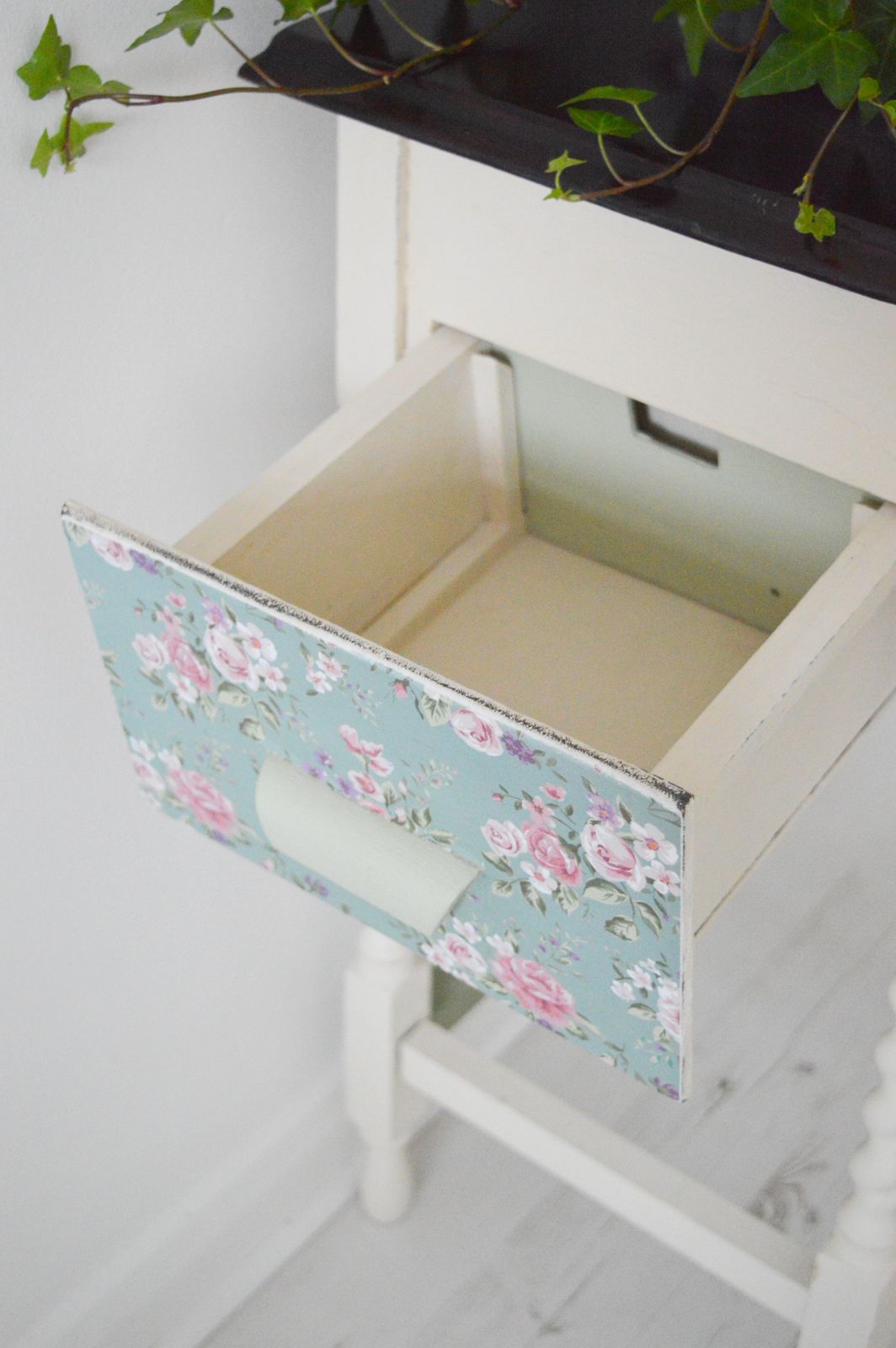 Console Table With 2 Draws, Farmhouse Table, Sewing Machine Table, Rustic Console Table, Country Table, Hand Painted Table, Cottage Table photo vintage