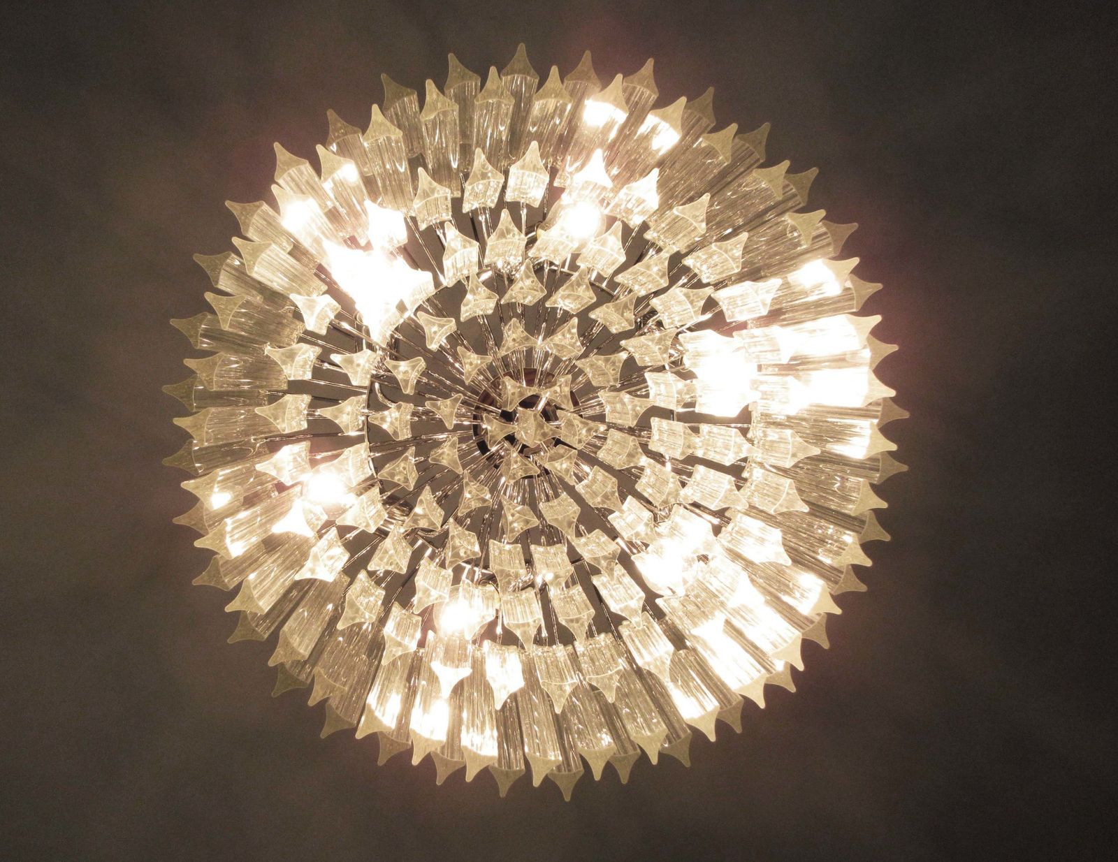 photo buy Large Triedri Murano Glass Chandelier   163 Triedri Trasparent Prism