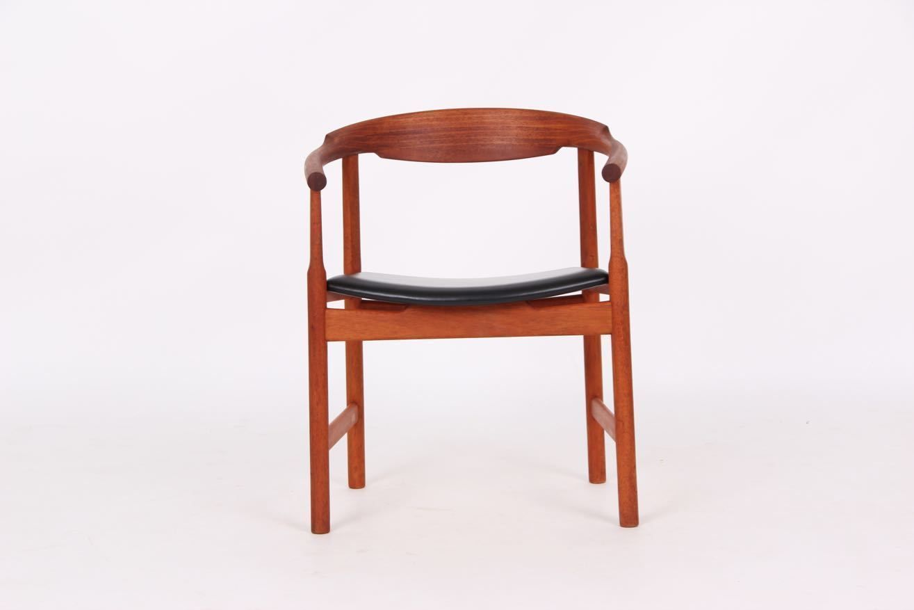 Armchair, Pp208, By Hans J. Wegner, Pp Møbler Denmark. Mahogany And Black Leather.