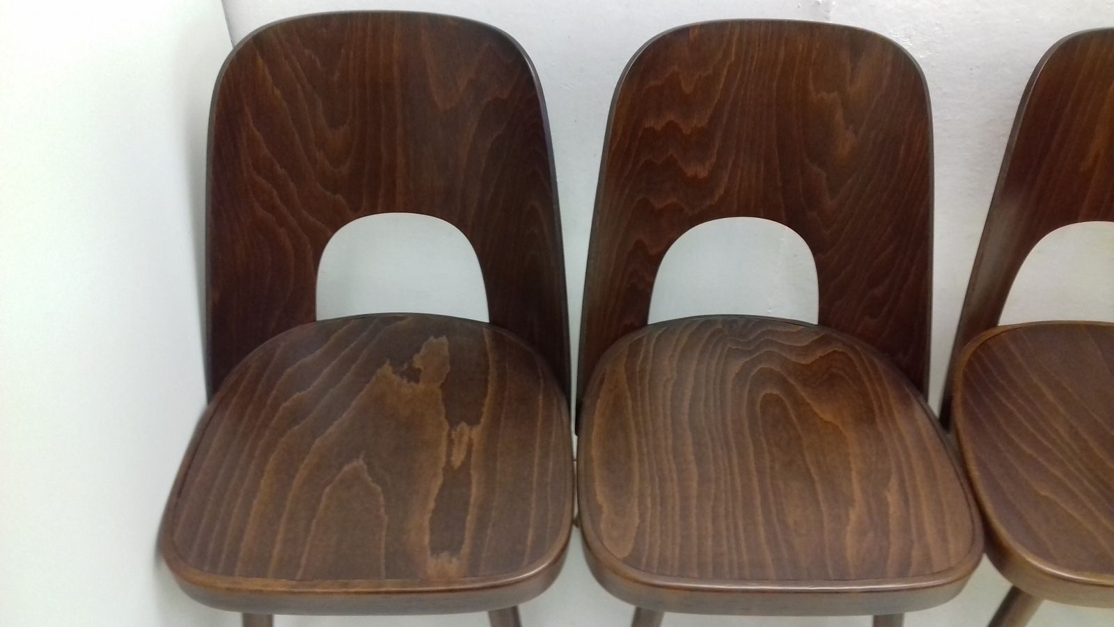 photo furniture Set Of Four Wooden Chairs Designed By Oswald Haerdtl, 1950´S