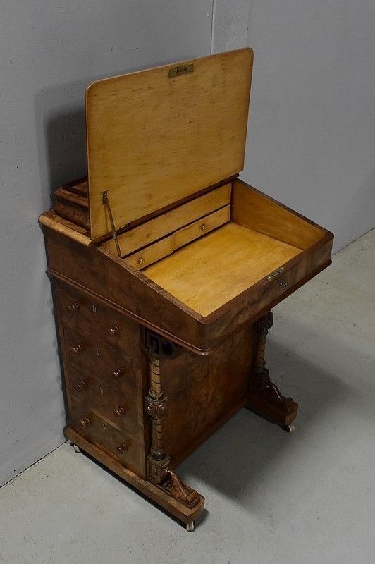 Small Davenport Walnut Desk, England, Victorian Period   19th Century photo Furniture