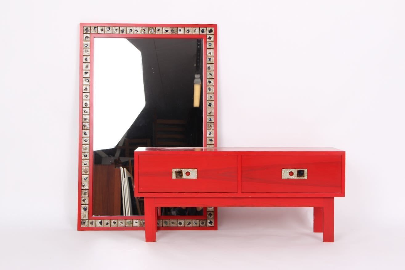 photo vinterior Poul Nørreklit. Chest Of Drawers And Mirror. Select Form Denmark. 1970s Design Retro.