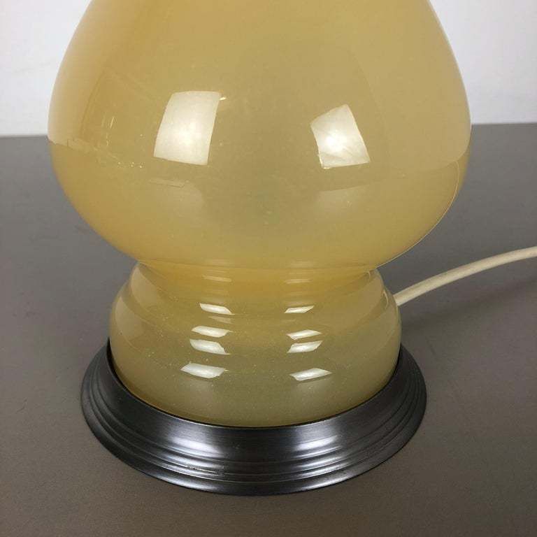 photo vinterior New Old Stock, Opaline Murano Glass "Honey" Table Light By Cenedese Vetri, 1960s