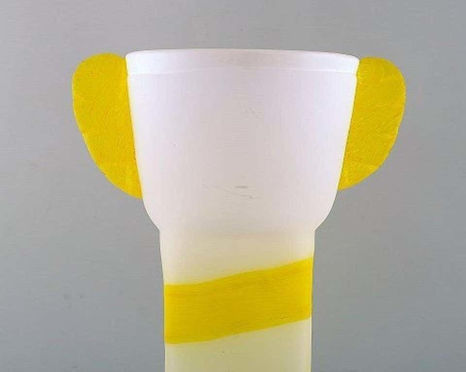 Ulrica Hydman Vallien For Kosta Boda, Unique Vase In Mouth Blown Art Glass photo furniture