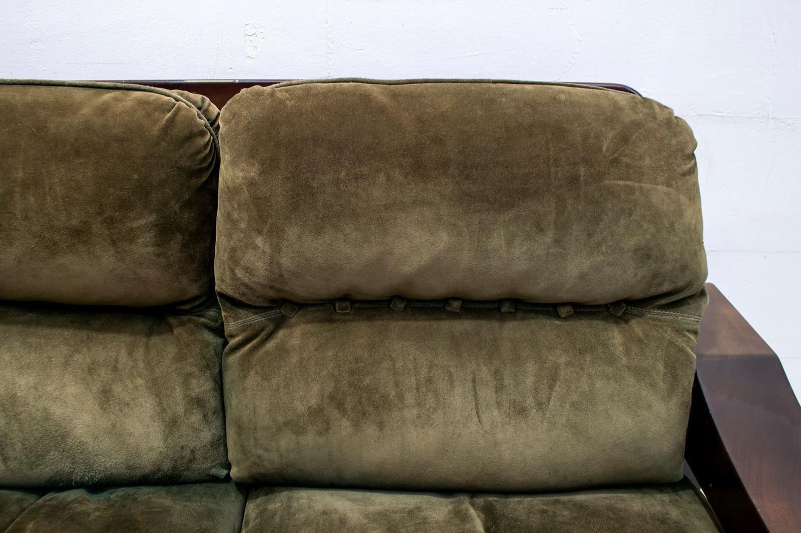 photo for sale Luciano Frigerio Mid Century Modern Italian Wood And Suede Sofa "Ussaro", 1970s