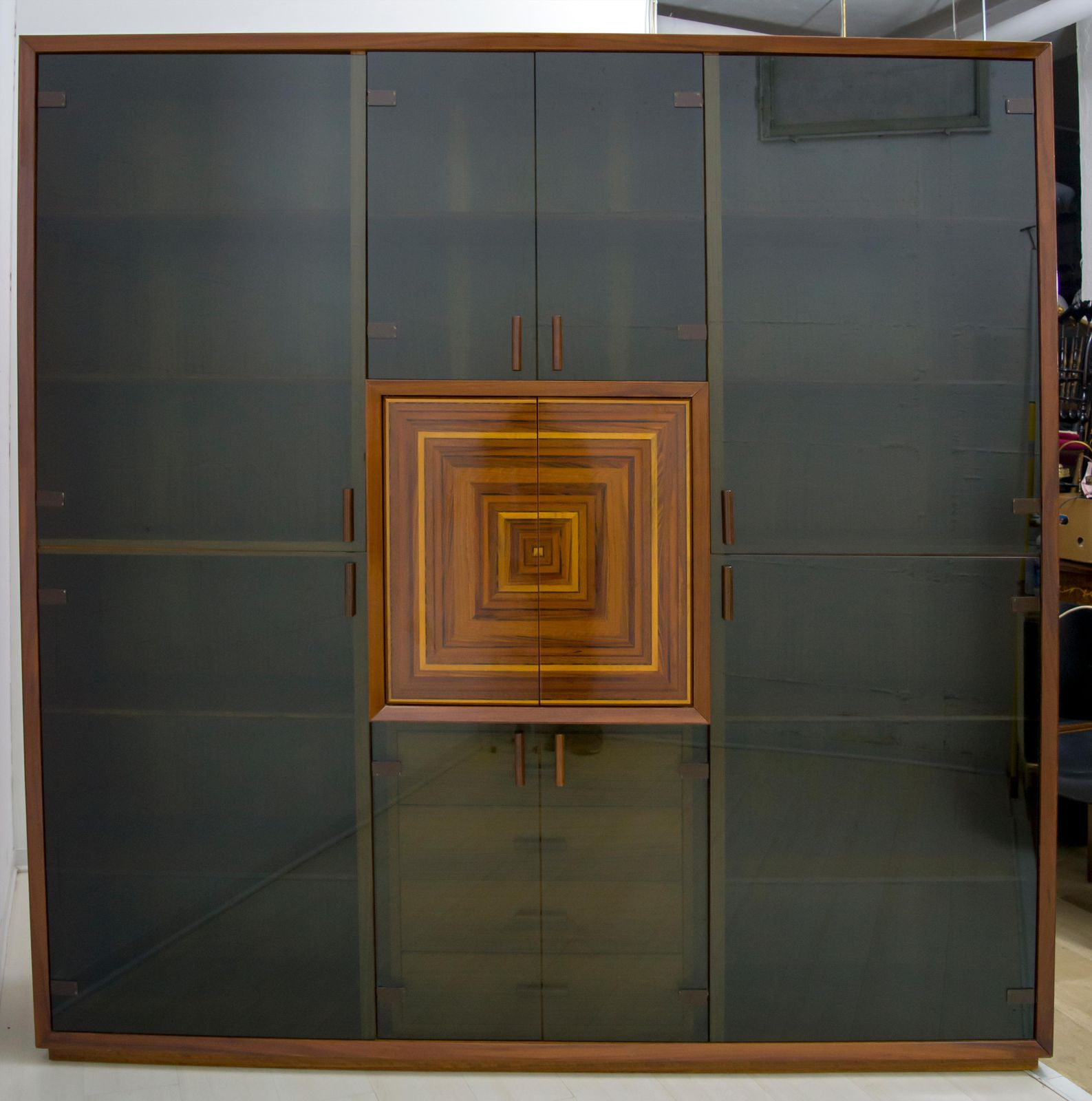 Signed Luciano Frigerio Rare Italian Inlaid Bar Cabinet "Paganini", 1975s photo furniture