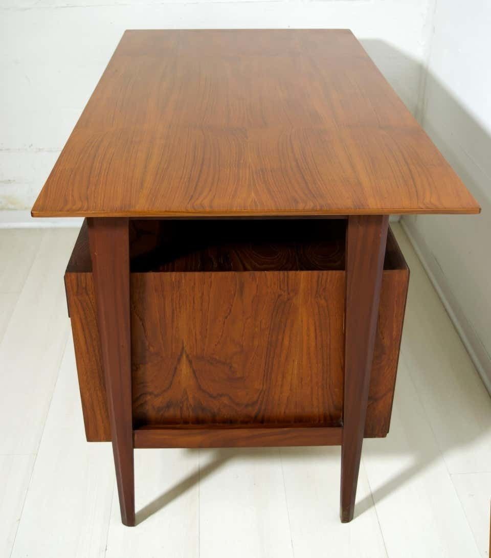 Vittorio Dassi Mid Century Modern Italian Teakwood Writing Desk And Chair, 1950s photo 3282.0