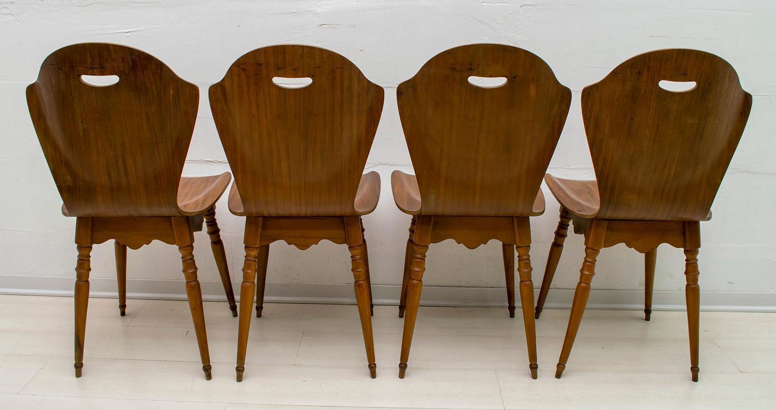 photo vintage After Carlo Ratti Mid Century Modern Italian Bentwood Chairs, 1950s