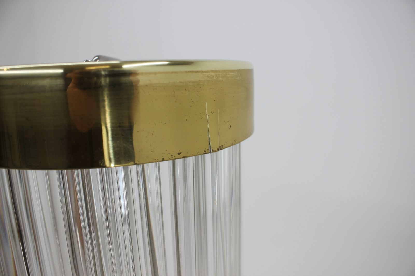 photo furniture Mid Century Vloerlamp Van Messing En Kunstglas, Zeldzaam Ontwerp – Kamenický šenov/Preciosa, Ca. Jaren 1960.