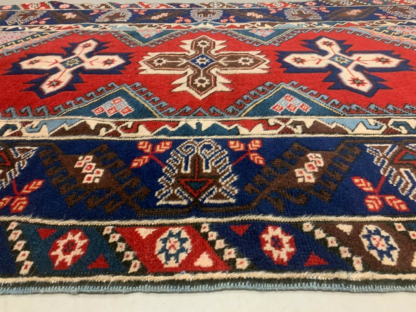 Turkish Tribal Rug Veg Dye 195x128 Cm Turkish Carpet photo vintage