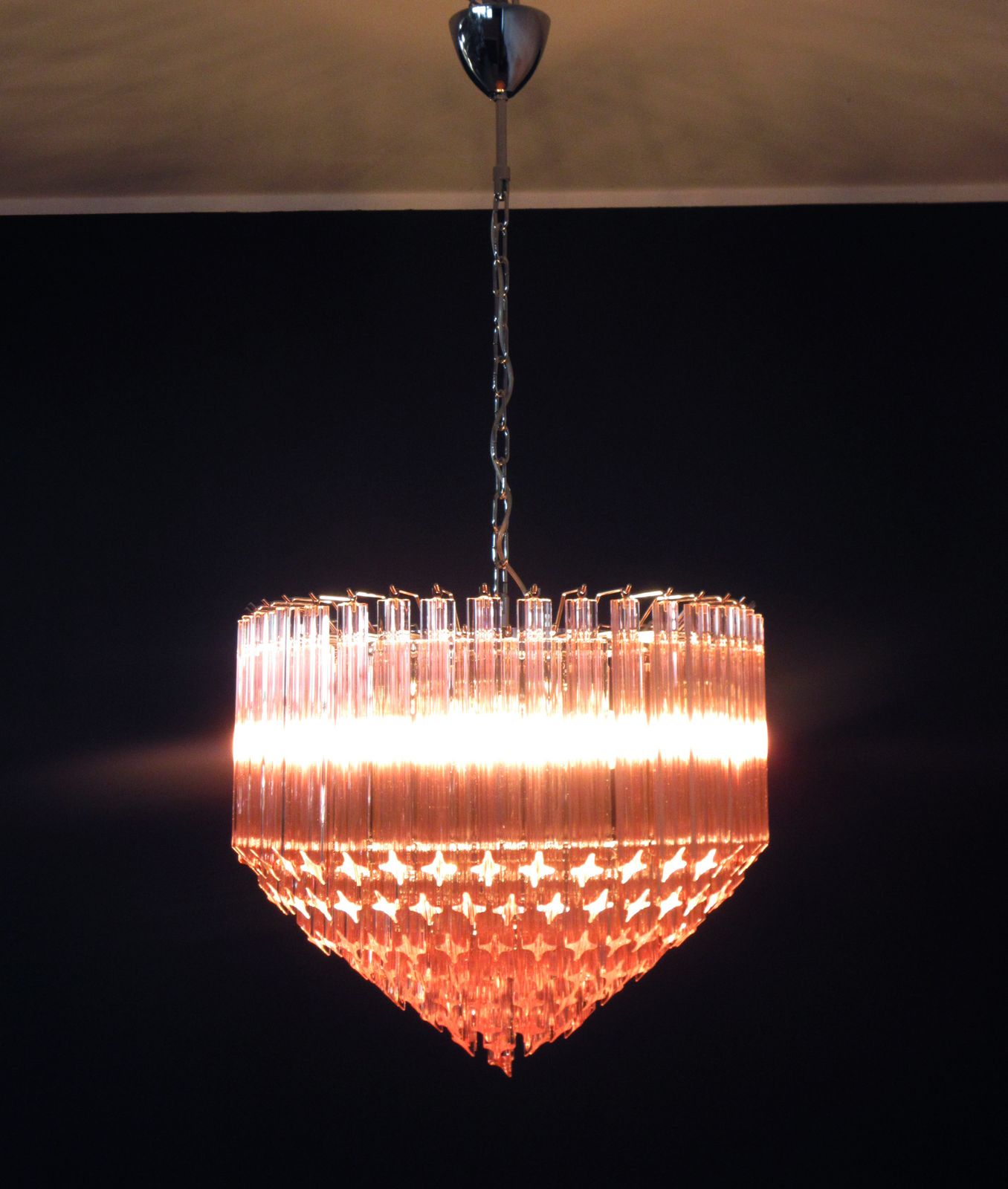 photo furniture Modern Quadriedri Murano Glass Chandelier   163 Pink Prism Quadriedri