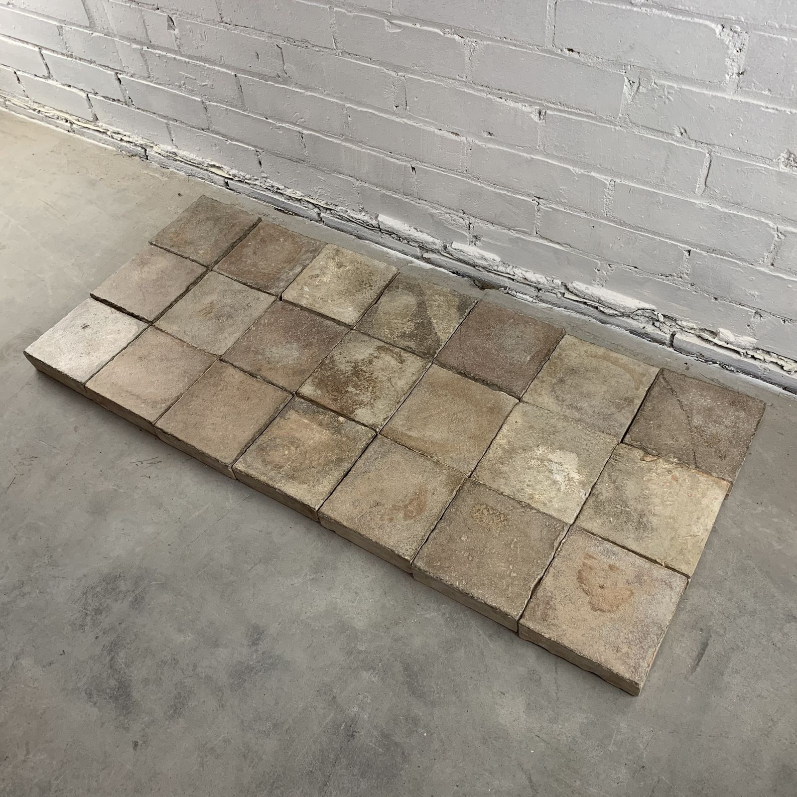 Batch Of 21 Reclaimed 6 Inch Buff Pamments Tiles