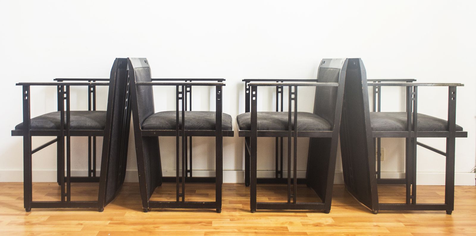 Set Of 4 Giorgetti Galaxy Chairs By Umberto Asagno photo buy