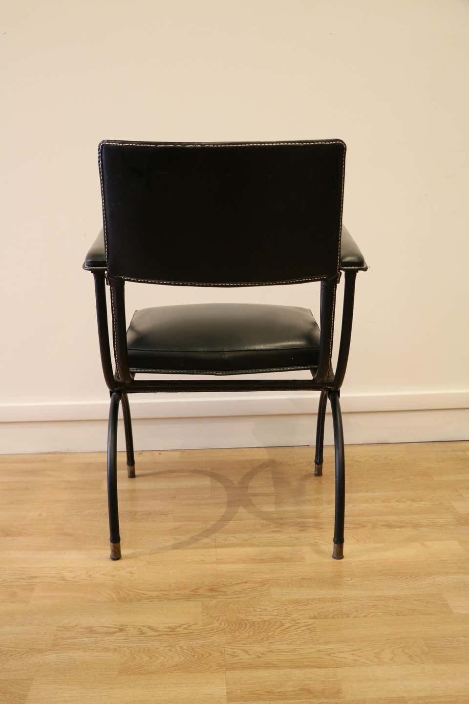 photo vinterior Rare Desk And Armchair By Jacques Adnet, Stitched Leather And Skaï, 1950s