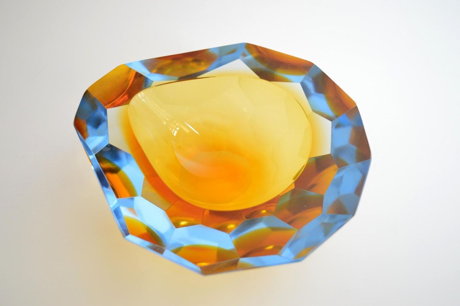 photo furniture Murano Sommerso Ashtray By Flavio Poli, 1950s