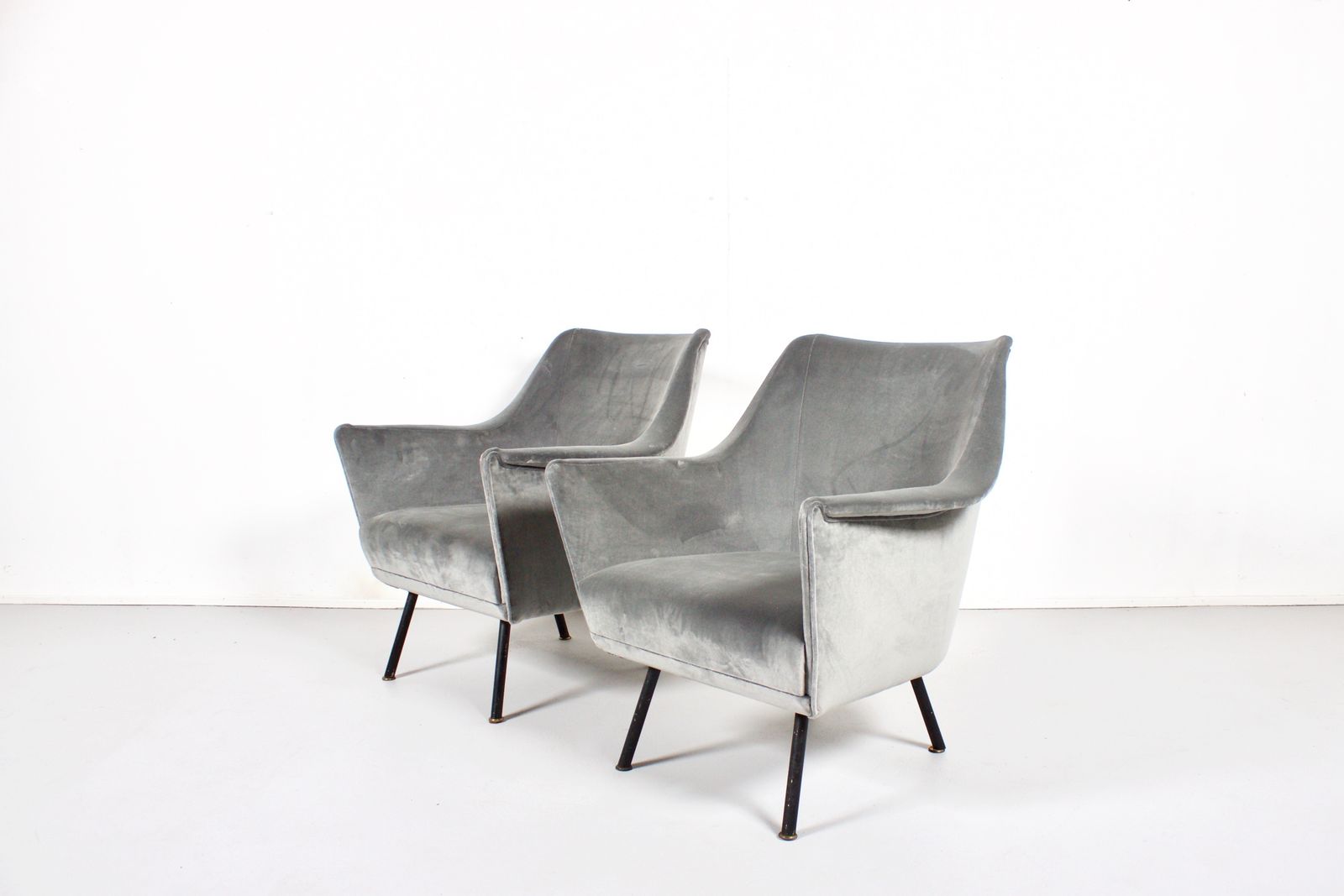 Pair Of Elegant Italian Mid Century Club Chairs, 1950s