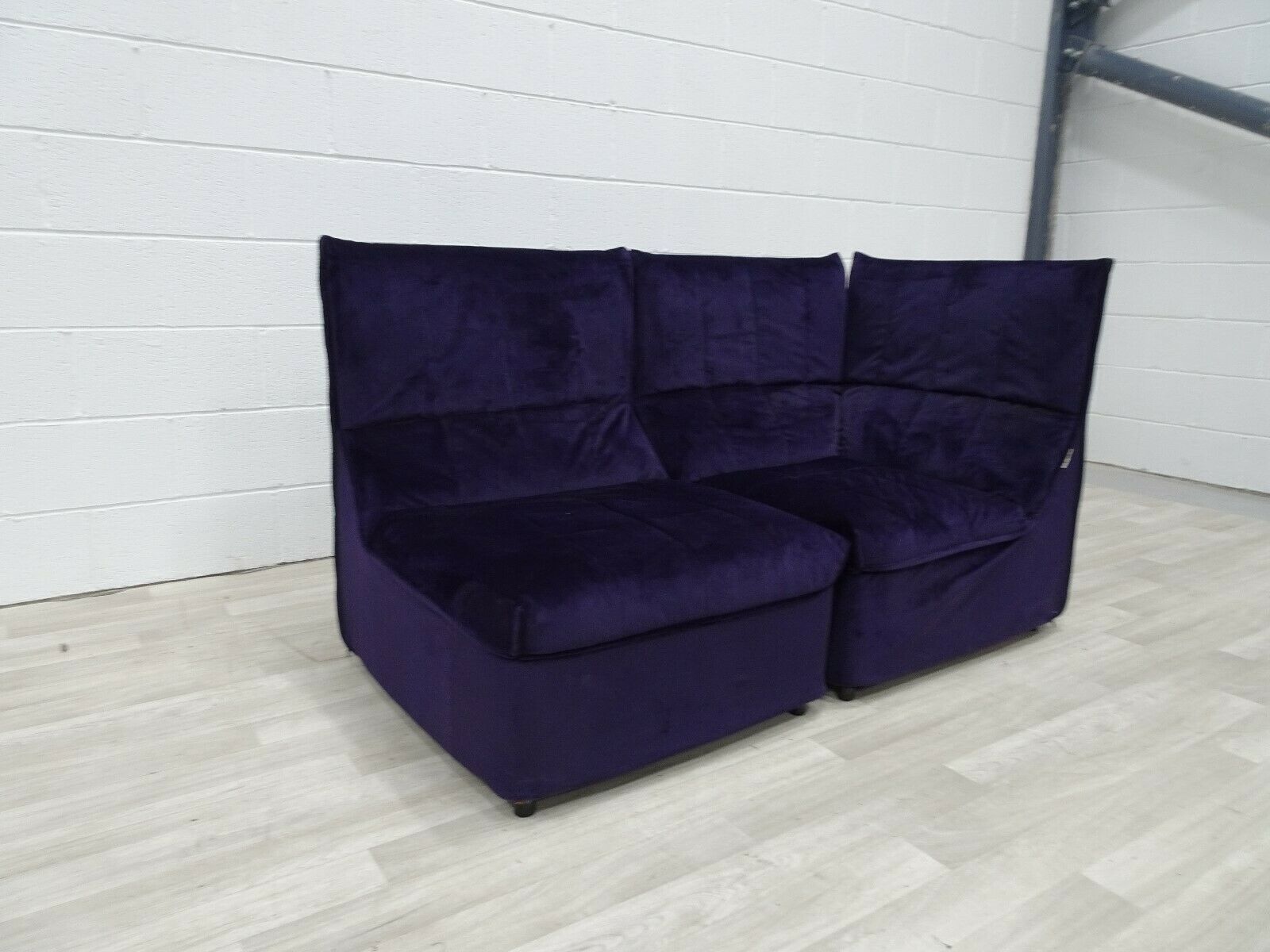 Stunning Rare Bb Italia Baia Corner And Chair In Purple Velvet photo for sale