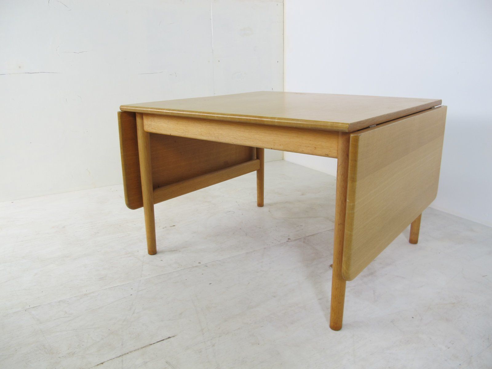 Scandinavian Oak Coffee Table By Hans J. Wegner For Pp Møbler, 1960s