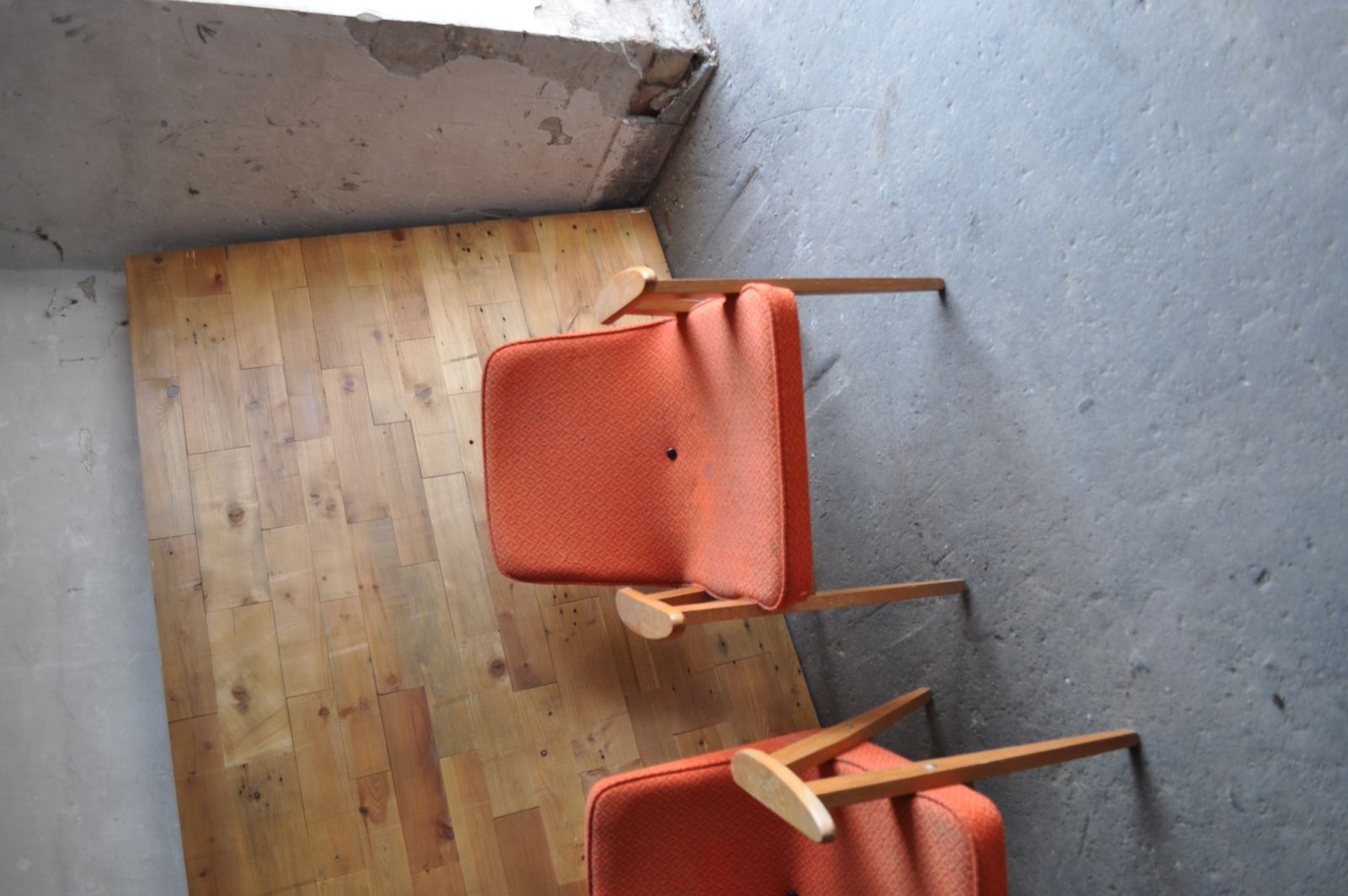 Pair Of Mid Century Orange Armchair 60s photo furniture
