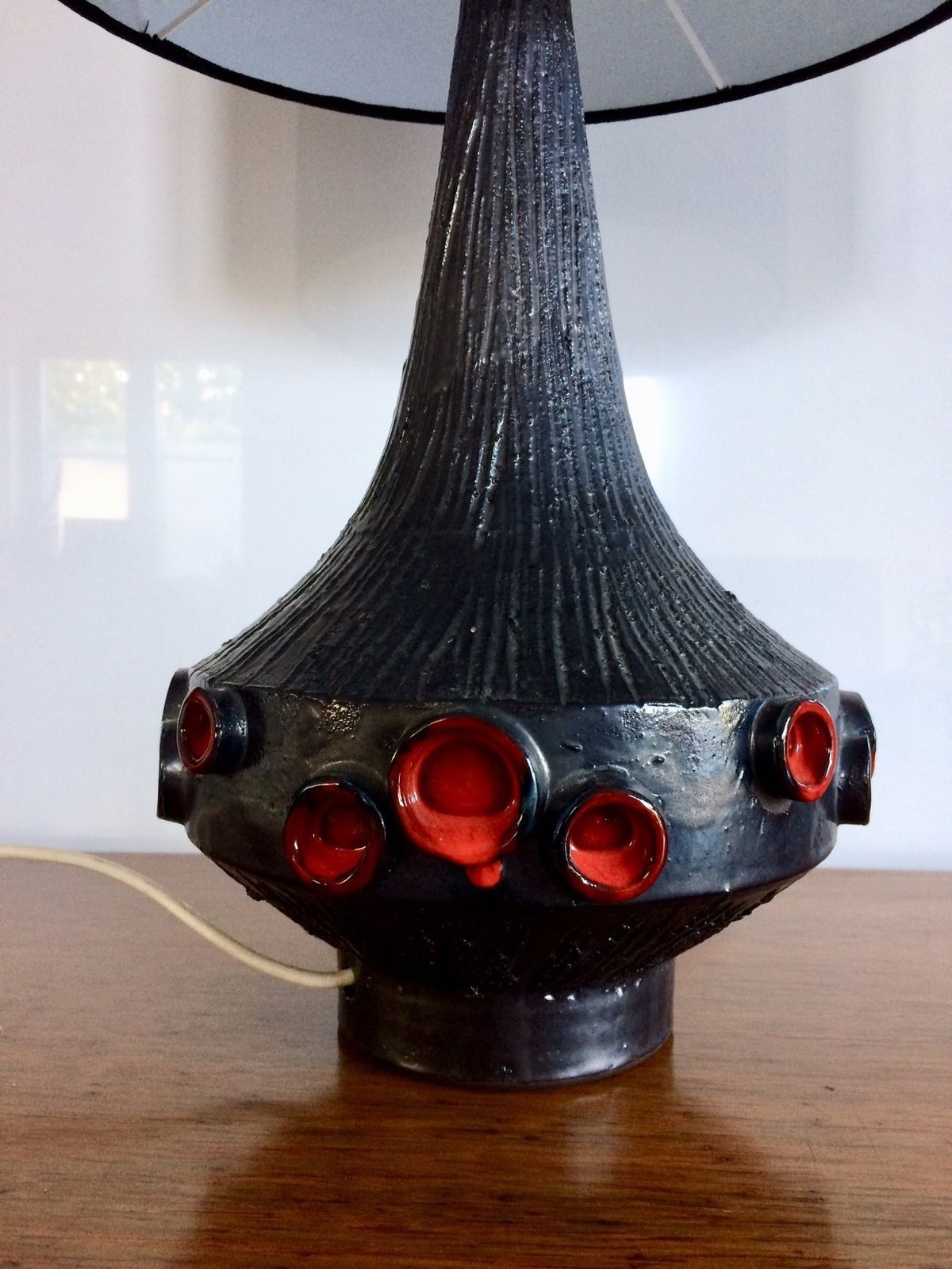 Belgische Art Pottery Tafellamp Van Perignem, Ca. Jaren 1960 – Ontwerp Rogier Vandeweghe photo vinterior