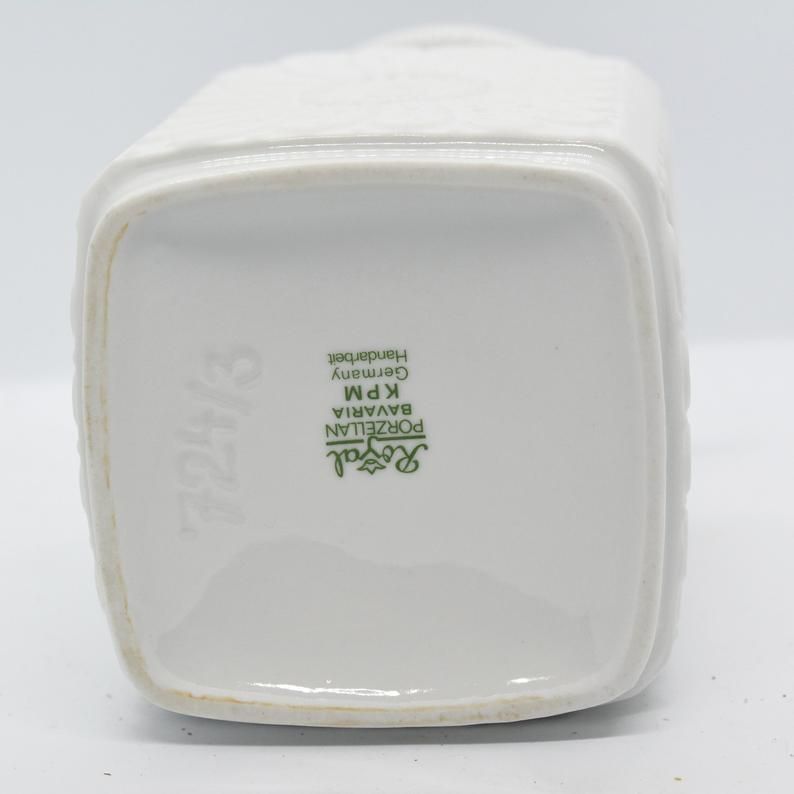 Kerafina Royal Porzellan Bavaria Kpm White Vase, Germany, 1970s photo vinterior