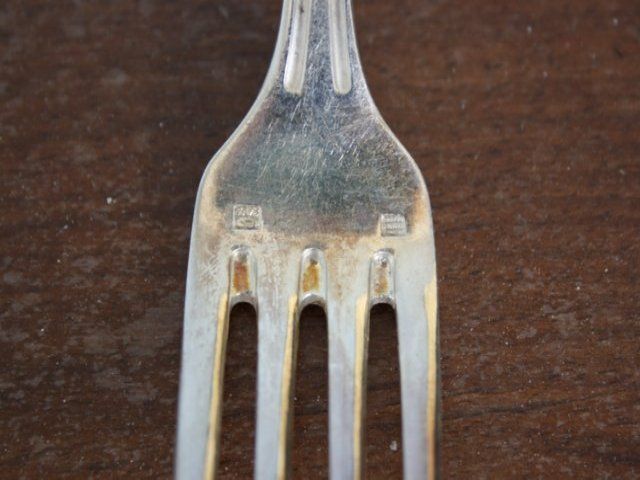 photo furniture Complete Silver Metal Flatware 38 Pieces